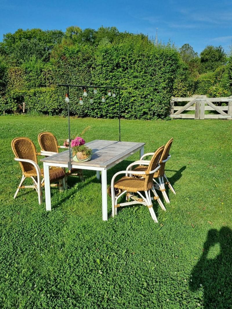 Bed And Breakfast De Dijk Zuid-Beijerland Buitenkant foto