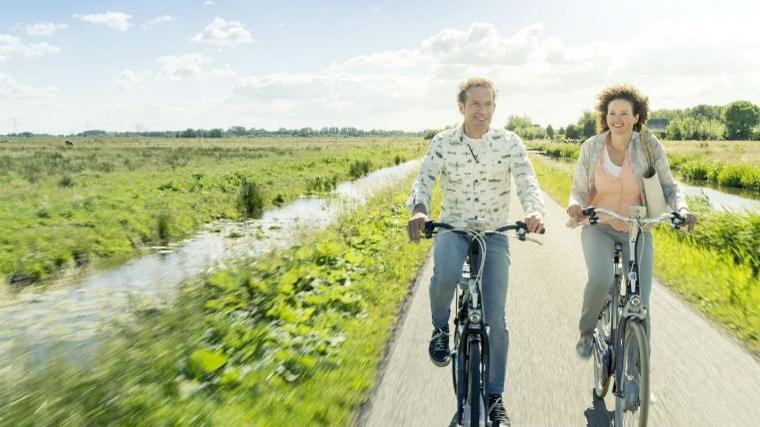 Bed And Breakfast De Dijk Zuid-Beijerland Buitenkant foto